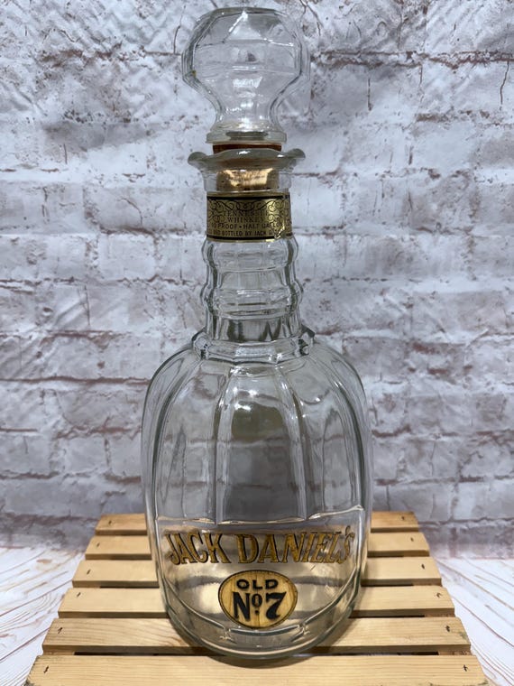 Vintage 1971 Original Jack Daniel's Old No. 7 Wiskey Glass Bottle