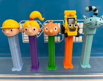 Vintage Set of 5 Bob the Builder PEZ Candy Dispensers lot