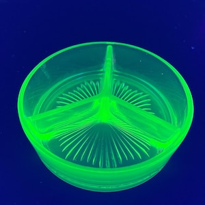 Vintage Green Depression Uranium Glass 3-Section Divided Relish, Nut, Candy Dish 4.75” - UV Blacklight Glows!