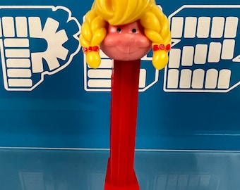 Vintage PEZ Blonde Girl PEZ Dispenser