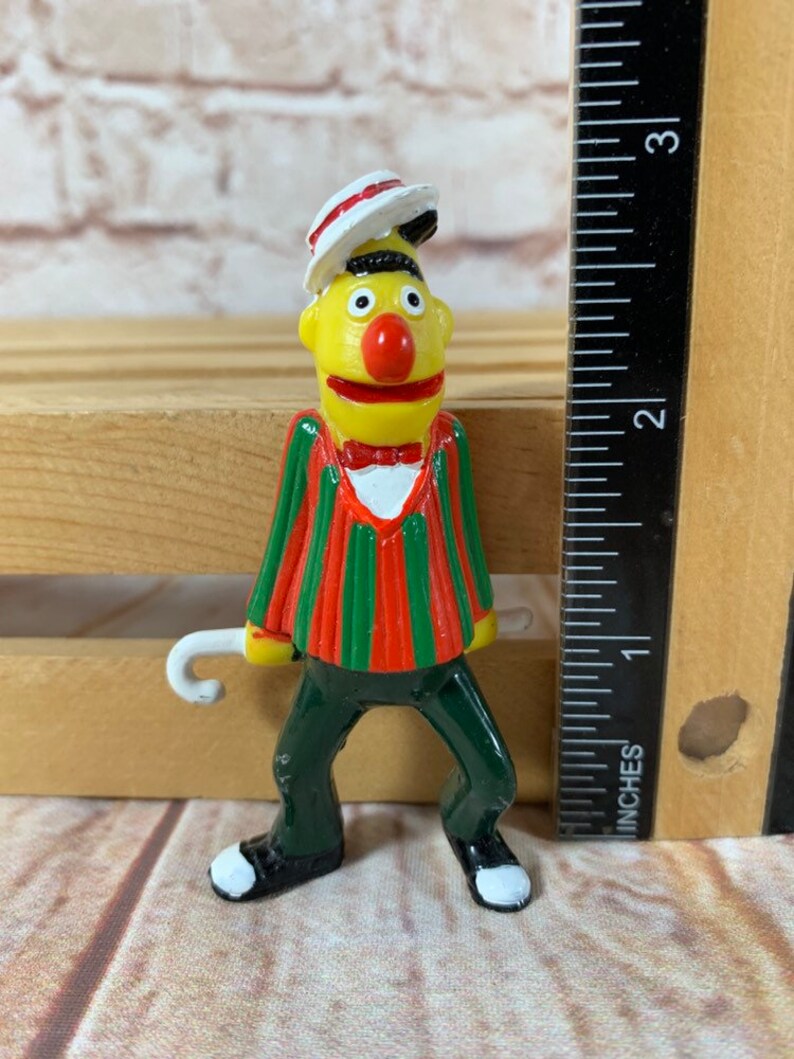 Vintage Sesame Street Bert tap dancing with hat and cane Mini PVC Miniature Action Figure Toys Figurine by Tara Toys 1980/'s