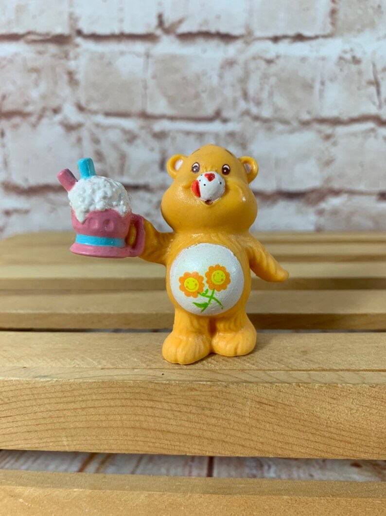 Vintage 1984 Care Bear Friend Bear with milkshake Mini PVC Miniature Figure Toy