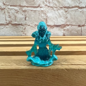 Vintage 1997 Fistful of Aliens The Crystallites Monsoon mini 1” Action Figure - Very Rare!!