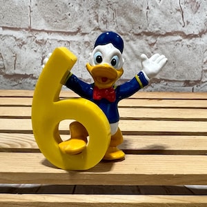 Vintage Disney Donald Duck Number 6 6th Birthday Cake-topper Mini PVC Miniature 2” Action Figure Toy Figurine by Applause #6