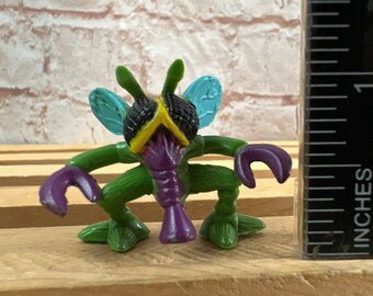 Vintage 1997 Fistful of Aliens GREEN Alien Mini 1” Action Figure