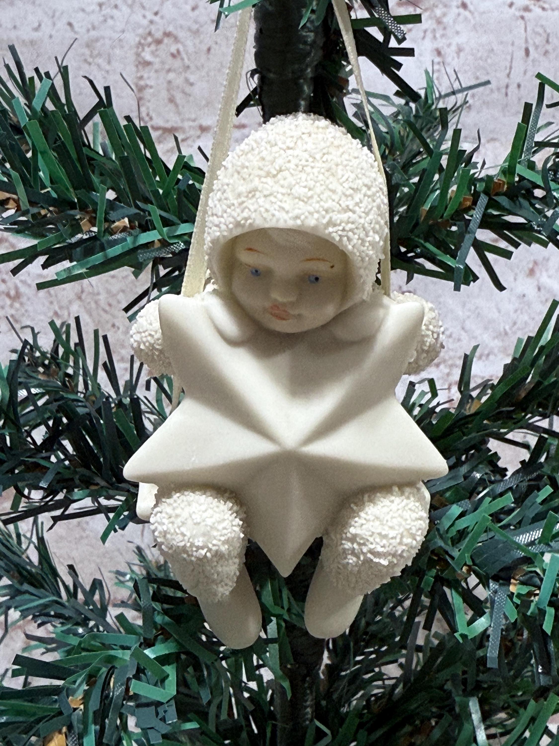 Snowbabies Holiday Tweets Ornament, 10,2 Cm, Fatto A Mano In Porcellana, Dipinto A Mano Con Glitter