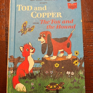 Vintage 1981 Disney Wonderful World of Reading Tod and Copper from the Fox and the hound hardcover children book
