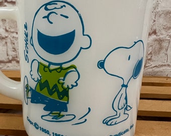 Vintage Fire King Snoopy Mug: 