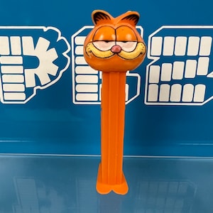 Vintage Garfield the Cat PEZ Dispenser 3.9 Thin Foot Stem 80s
