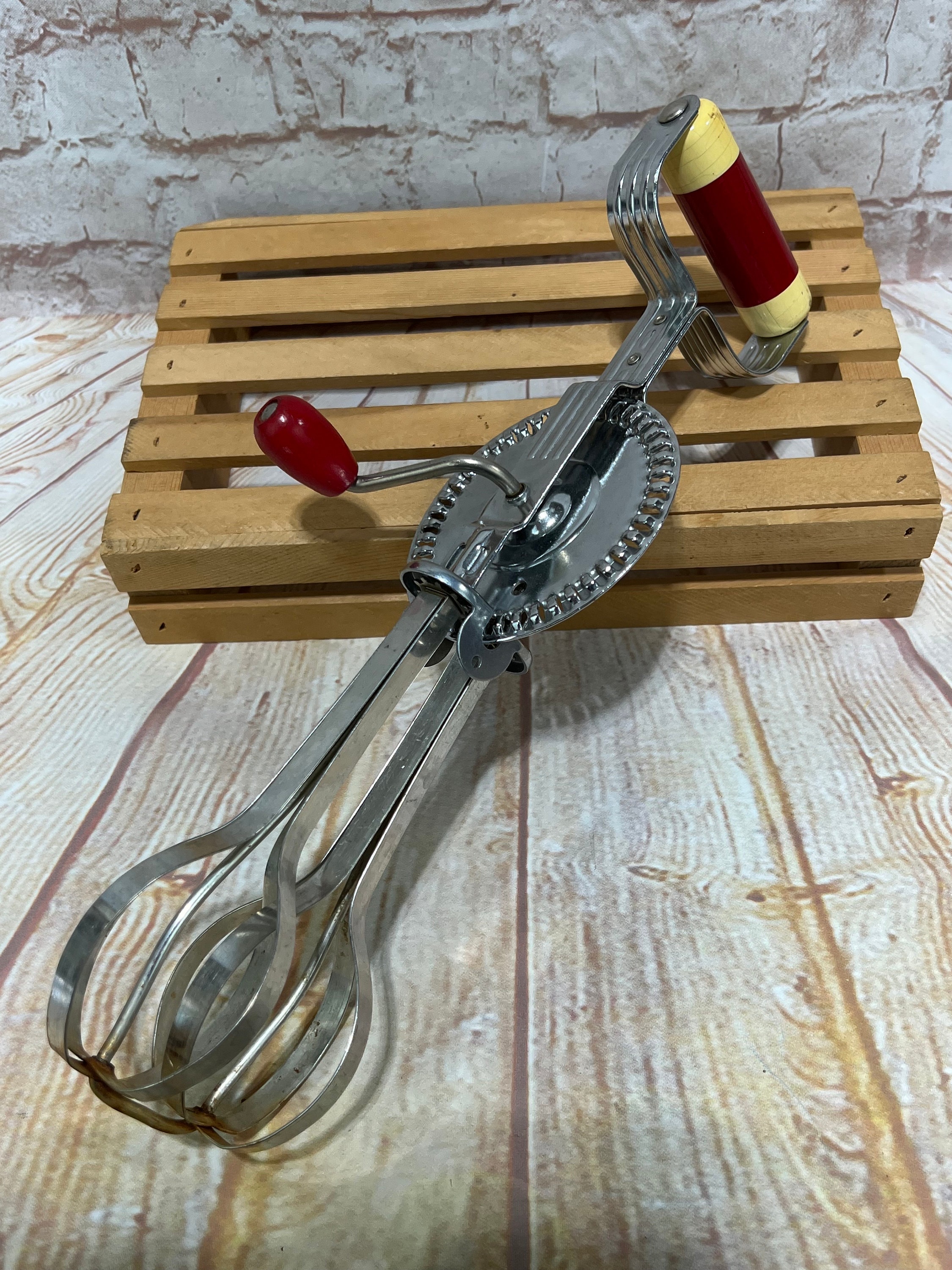 Vintage Red Handled Hand Crank Mixer Egg Beater Kitchen Utensil by Ekco  1940’s Made in the USA