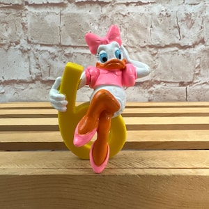 Vintage Disney Daisy Duck Number 6 6th Birthday Cake-topper Mini PVC Miniature 2” Action Figure Toy Figurine by Applause #6