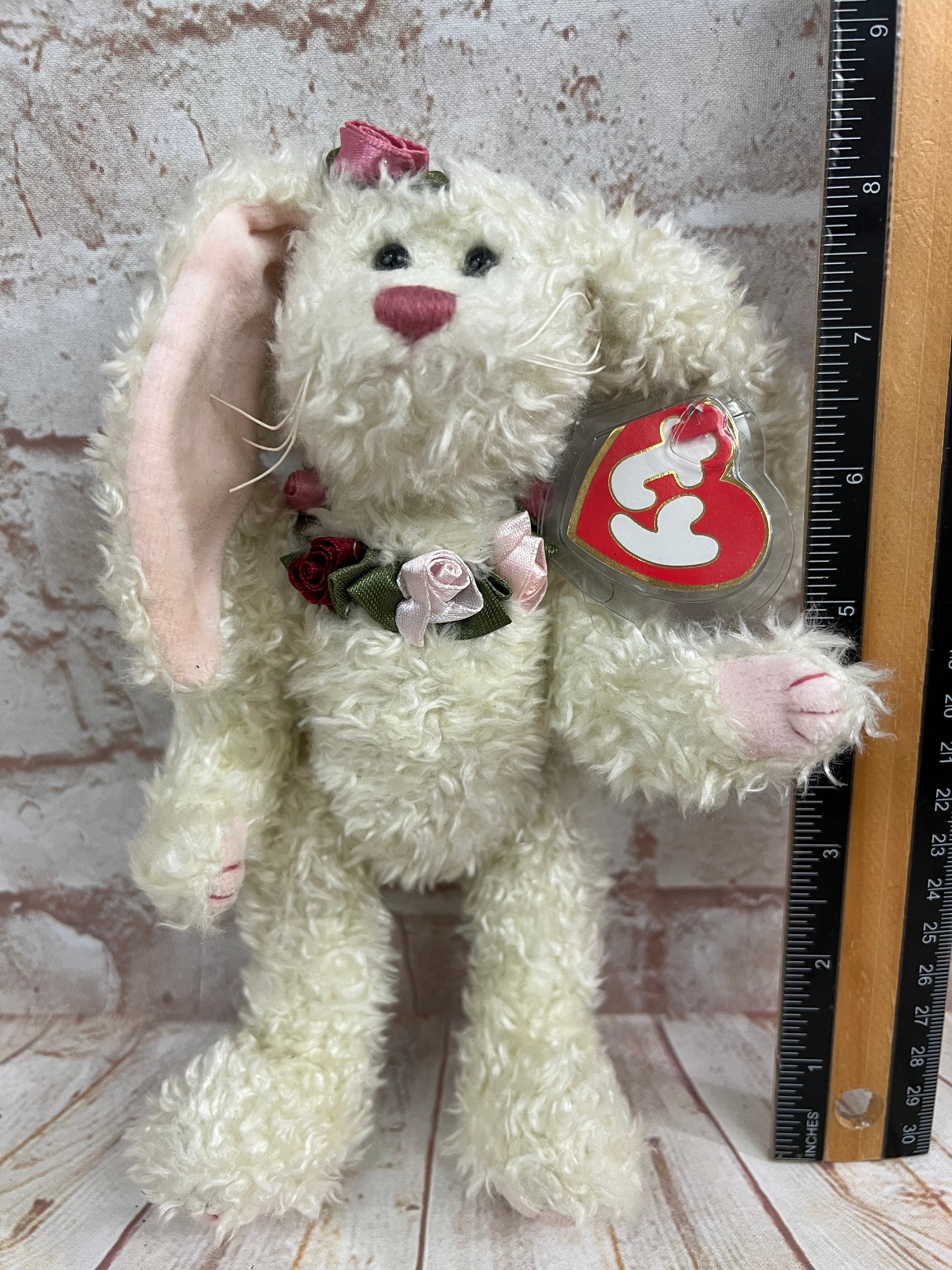 Vintage 1993 TY Attic Treasures Rosalyn the White Floppy