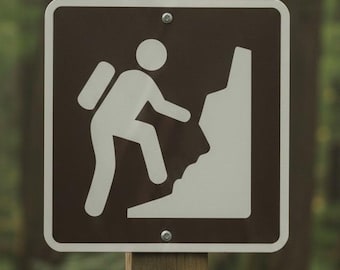 Mountain Hiking Trail Metal Sign: Parks & Recreation Decor