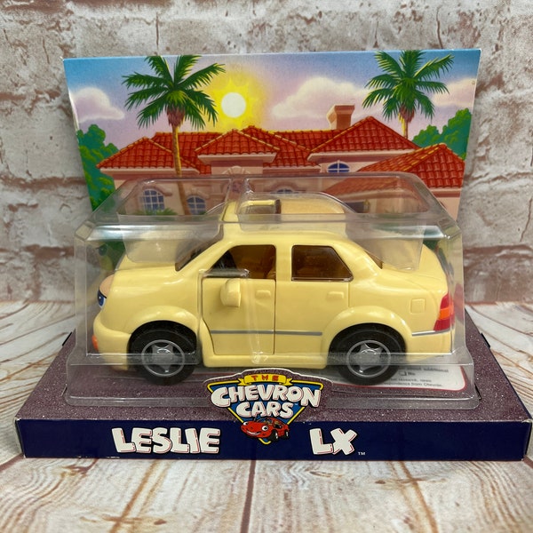 Vintage The Chevron Cars Leslie LX Sammler Spielzeugauto Fahrzeug - Creme Sedan - Neu in Box