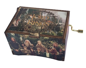 Lord of the Rings Music Box, "The Breaking of the Fellowship", Hand Crank Music Box