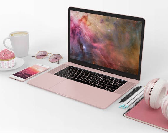 Apple Macbook Pro Mockups Laptop Mockup Custom