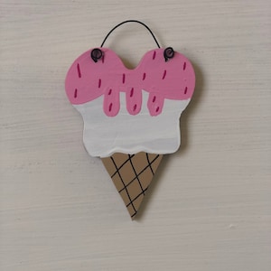 Mickey ice cream cone