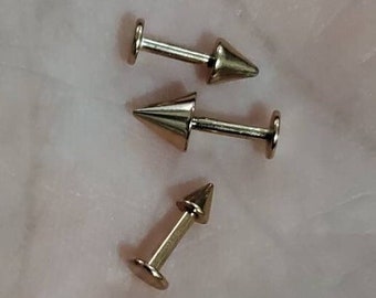 18g Rose Gold Labret Spike, 3mm 4mm 5mm Cones,  Helix Triple Forward, Tragus, Labret, Cartilage, Ear,  1/4 = 6mm, 5/16 = 8mm, 3/8 = 10mm