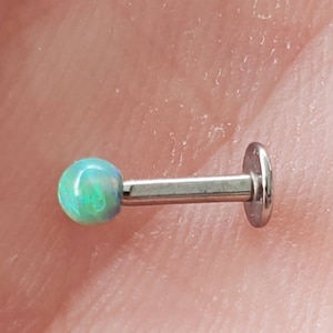 18g 16g Green Fire Opal, Forward Helix, Tragus, Labret, Cartilage, Ear,  1/4 = 6mm, 5/16 = 8mm, 3/8 = 10mm