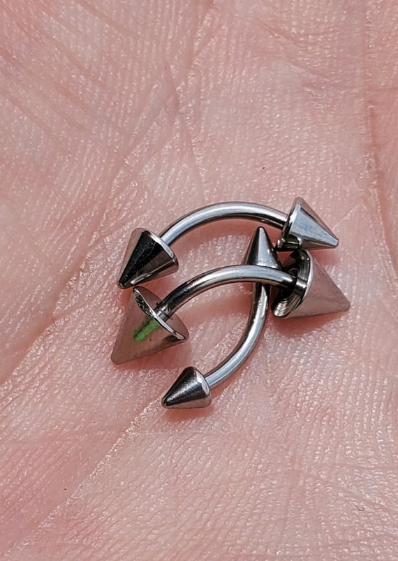 18g Steel Spike Cone Eyebrow Curved Barbell Ring, Eyebrow Jewelry, Eyebrow Piercing, Eyebrow Barbell, Lengths 6mm, 8mm, 10mm