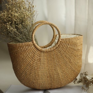 GRAS women's Summer half moon straw bag with round ring handle women's beach purse vacation bag wedding gift/s/Christmas giftsChristmas image 4