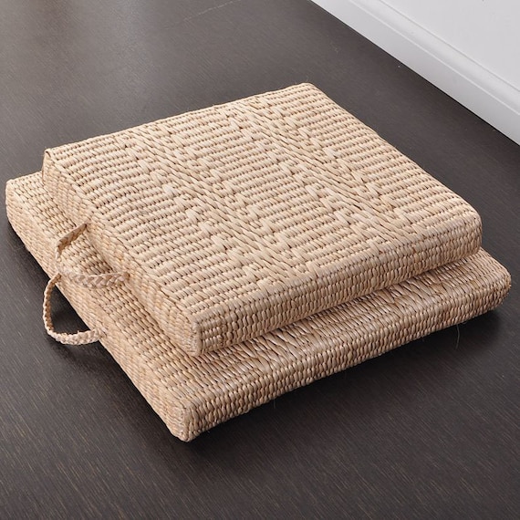 Woven Straw Cushion Square Tatami Cushion Mat, Handcrafted Japanese Style Straw Flat Straw Seat Cushion Floor Pillow for Yoga Tea Ceremony