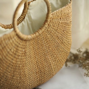 GRAS women's Summer half moon straw bag with round ring handle women's beach purse vacation bag wedding gift/s/Christmas giftsChristmas image 7