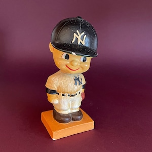 Yankee&#39;s Bobblehead Figure Vintage 1960&#39;s NY, Baseball Memorabilia  Bobbling Head New York Rare Collectable Yankees Fan Collector Nodder Boy