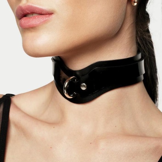Black Leather Choker Necklace with O-Ring, Adjustable Collar, Punk Rock Style