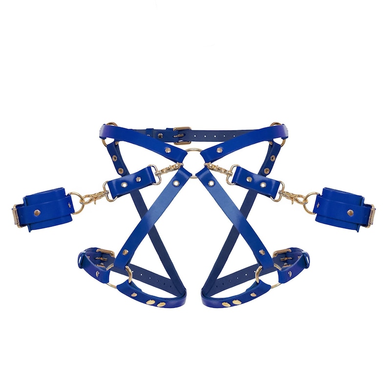 black-leather-garter-belt-bdsm-thigh-harness-with-bracelets-for-kinky