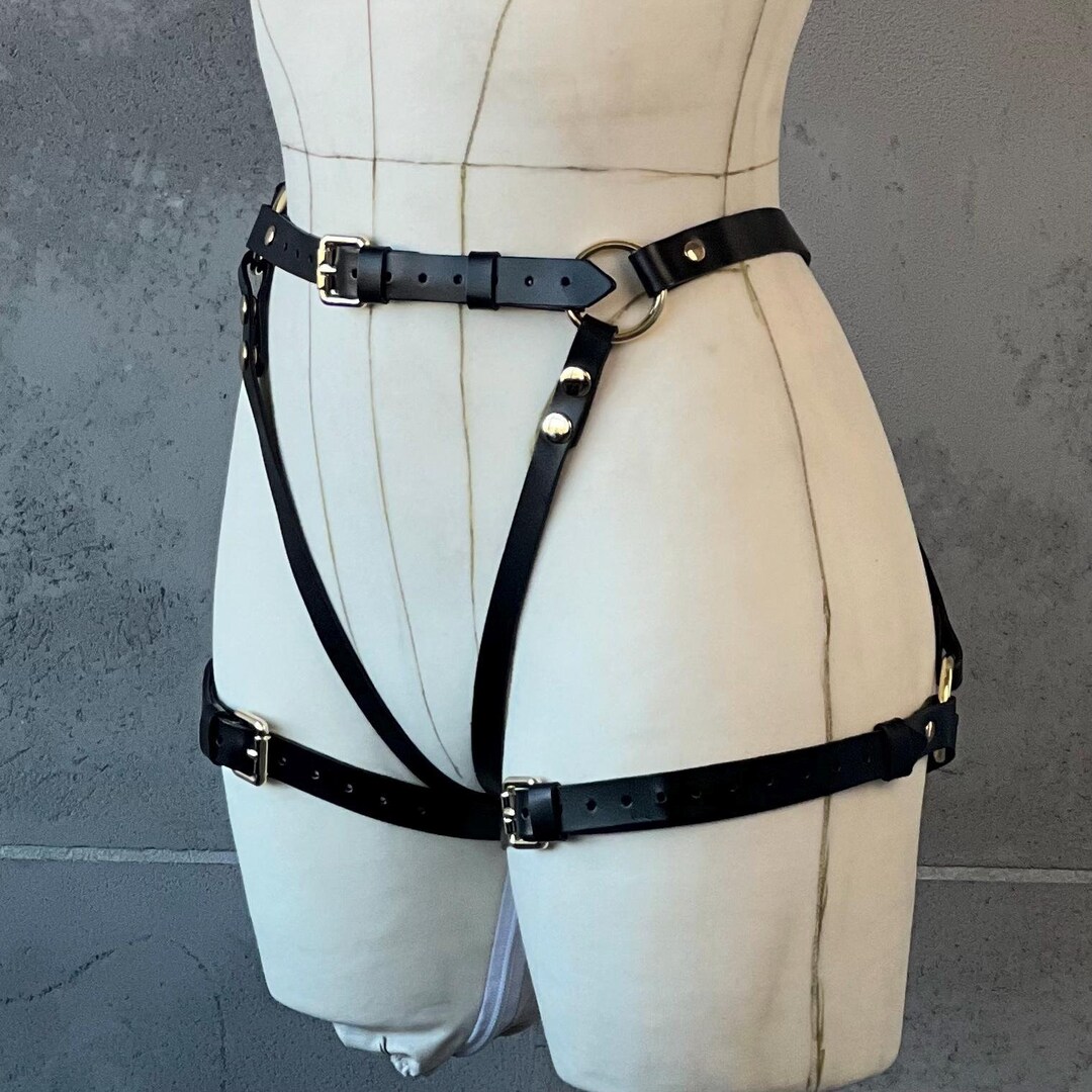 bondage-leg-harness-bdsm-lingerie-set-leather-body-bdsm-bondage-outfit
