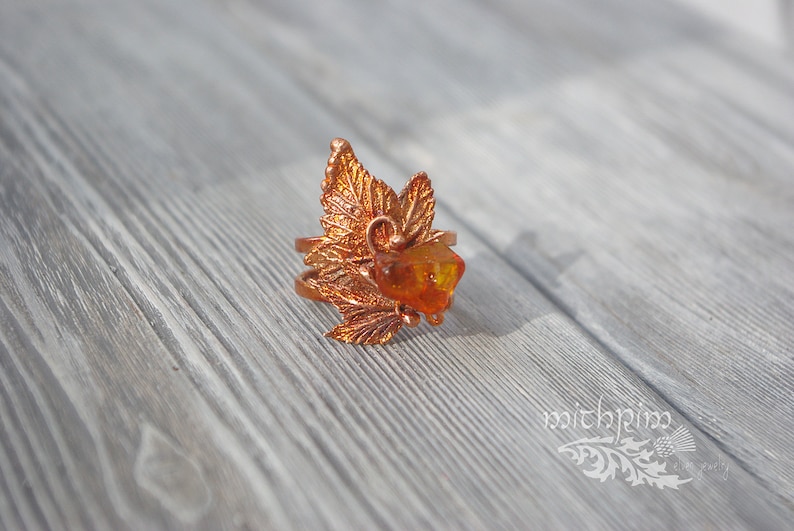 Amber ring with leaves Autumn ring Copper handmade ring Free size ring Elven ring Electroforming Botanical jewelry 7th Anniversary gift idea
