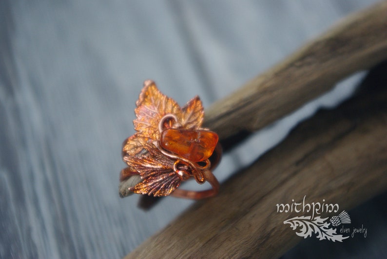 Amber ring with leaves Autumn ring Copper handmade ring Free size ring Elven ring Electroforming Botanical jewelry 7th Anniversary gift idea