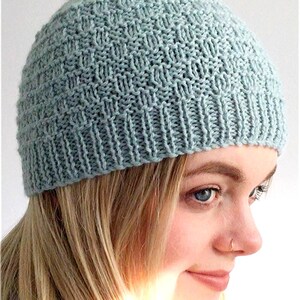 Receita de Tricô, Gorro Ondas do Mar, Gorro com Pompons para Adultos e Crianças, Tricotado em Plano (PDF em Inglês)