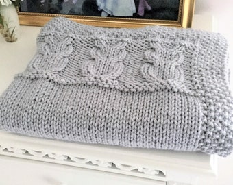 KNITTING PATTERN, ‘Band of Owls Blanket Throw’, easy baby blanket, knit flat, knitted home decor, cover for sofa or bed, English