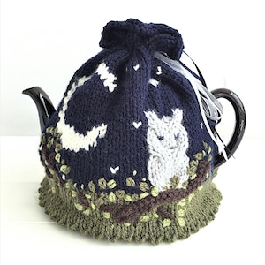 Night Owl Tea Cosy Knitting Pattern: Aran Wool, Fits 4-10 Cup Teapots (PDF Pattern)