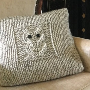 Donna Sharp Throw Pillow - Chunky Knit Grey Contemporary Decorative Throw  Pillow with Giant Knit Stitching Pattern - Square