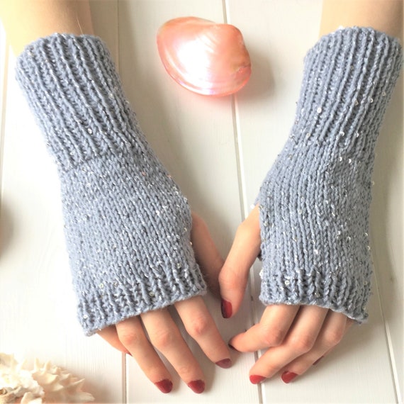 2 paires gants enfant tricot et dentelle vintage années 1960