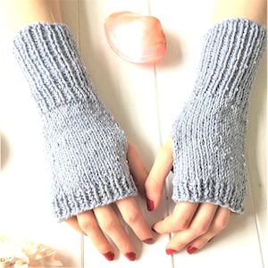 Patrón de tejido: Mitones sin dedos Calm para adultos y niños, diseño plano fácil de tejer (PDF en inglés)