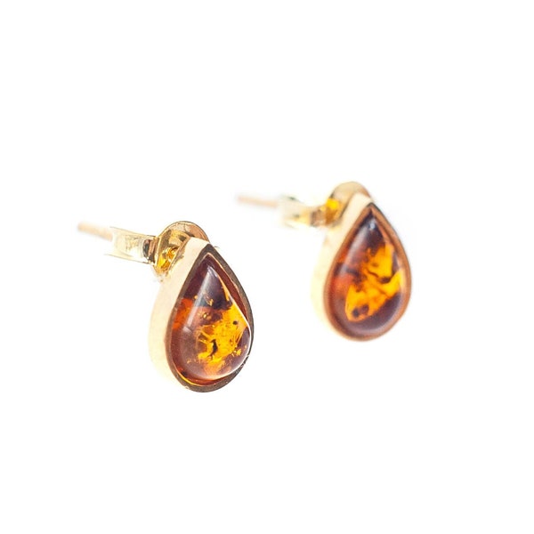 Teardrop Baltic Amber Stud Earrings Tiny Amber Earrings Gold Stud Earrings for Woman Minimalist Earrings Teardrop Earrings Everyday Earrings