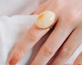 Oval Baltic Amber Ring Natural Amber Gemstone Ring Yellow Amber Gold Ring Vintage Amber Engagement Ring Baltic Amber Gold Ring Amber Stone