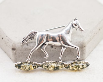 Baltic Amber Horse Brooch Green Amber Horse Pin Silver Horse Lover Gift Equestrian Jewelry Silver Horse Amber Horse Pendant Horse Charm