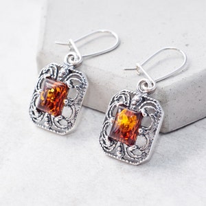 Vintage Baltic Amber Earrings Amber Drop Earrings Amber Dangle Earrings Classic Amber Earrings Silver Earrings Sterling Silver Earrings image 1