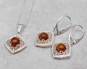 Conjunto de joyas de ámbar: pendientes de ámbar, collar de ámbar, pendientes colgantes de ámbar báltico, collar de ámbar para adultos, collar de cadena, pendientes, regalo de primavera.