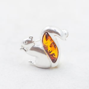 Baltic Amber Squirrel Brooch Sterling Silver Squirrel Brooch Natural Amber Pin Brooch Amber Squirrel Charm Woodland Creature Spring Gift