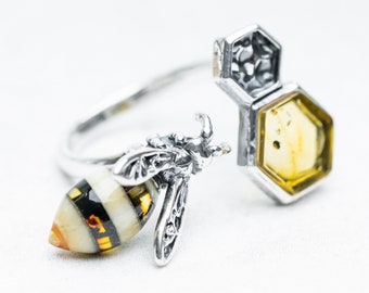 Silver Honeycomb Ring Baltic Amber Bee Ring Silver Geometric Ring Amber Hexagon Ring Bee Silver Ring Bumblebee Ring Honey Bee Ring Bee Gift