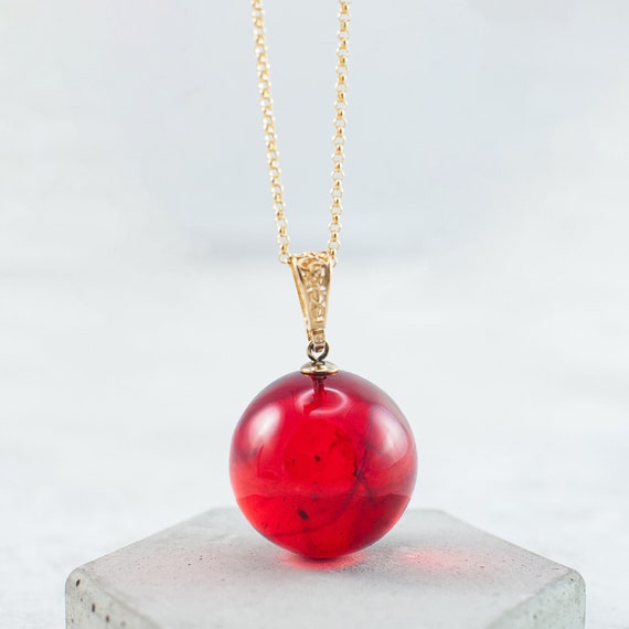 Amber on sale stone necklace