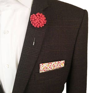 Creme Tasche Platz, Floral Pocket Square, rote Tasche Platz, Creme Hochzeit Zubehör, Herren Anstecknadel, rote Anstecknadel, Boutonniere