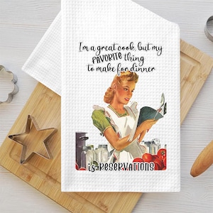 Great Cook Funny Retro Housewives Towel, Retro Housewife Dish Towel, Sassy Wife Kitchen Towel, Retro Women Hand Towel, Microfiber Dish Towel