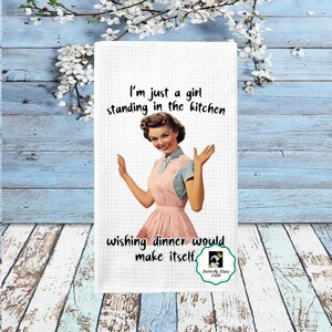 Retro Housewives Tea Towel, Funny Retro Housewife Dish Towel, Sassy Wife Kitchen Towel, Retro Women Hand Towel, Microfiber Kitchen Towel